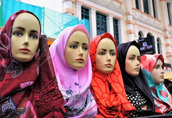 «Не пустили в школу из-за хиджаба»: что ответили в управлении образования области Абай