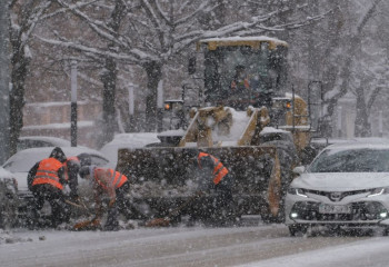 Вице-министр транспорта обратился к казахстанцам в связи с ситуацией на дорогах