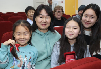 Рудныйда Тәуелсіздік күніне орай 40 отбасы пәтер алды