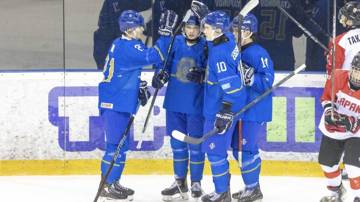  icehockey.kz 