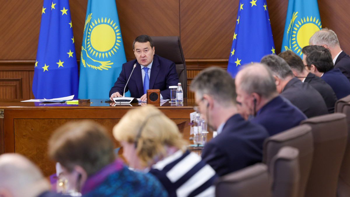 primeminister.kz 