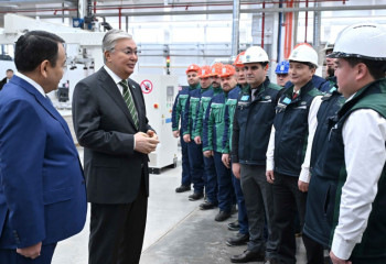 Президент құрылыс материалдарын шығаратын «Metal Former» зауытын аралап көрді