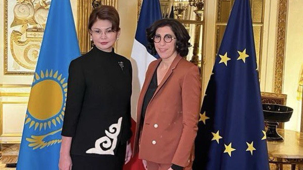 Министры культуры Казахстана и Франции обсудили сотрудничество в культурно-гуманитарной сфере