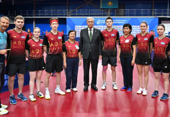 Президент Астанадағы үстел теннисі орталығына барды