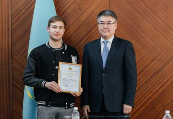 Атырауда су сору станциясындағы апатты жағдайды жоюға қатысқан азаматтар марапатталды