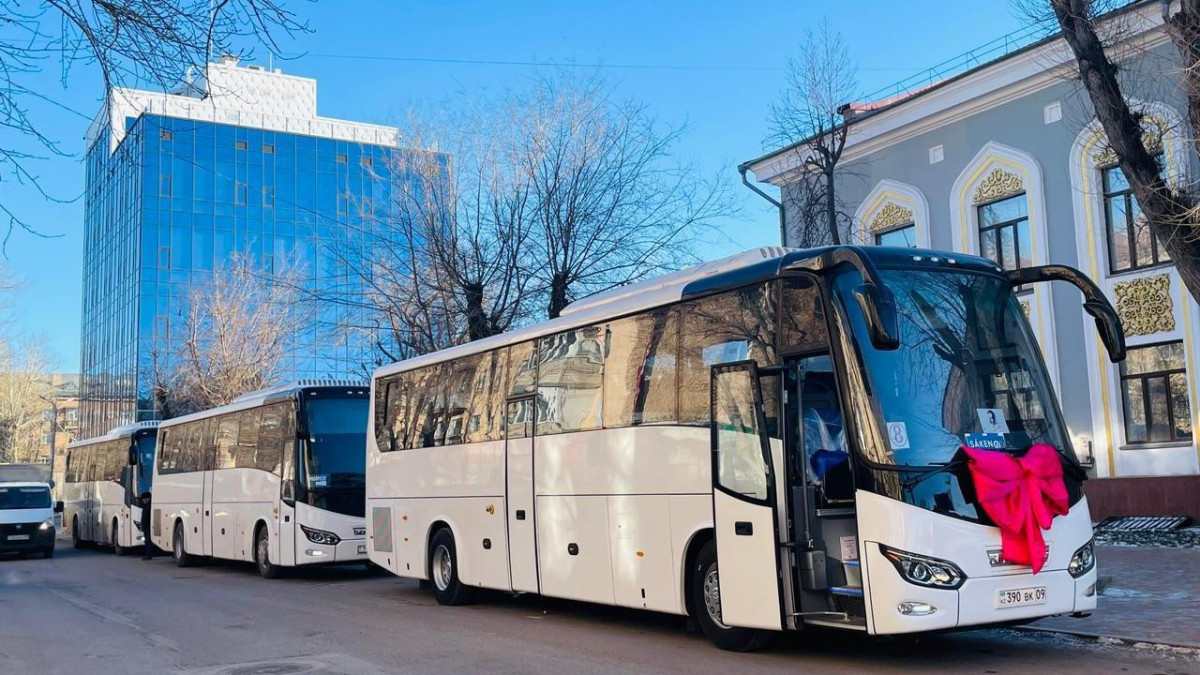 В новых автобусах будут гастролировать театры Карагандинской области