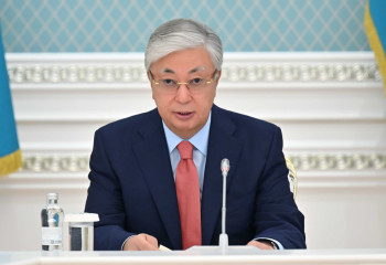 «Тәуелсіздік бәрінен қымбат». Тоқаев қазақстандықтарды құттықтады