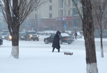 В 9 областях, в Алматы и Шымкенте объявили штормовое предупреждение