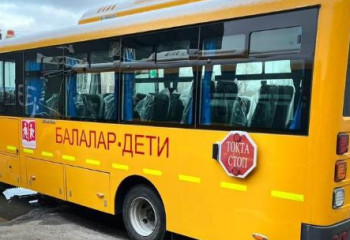 Абай облысының білім беру мекемелеріне жаңа автобустар берілді