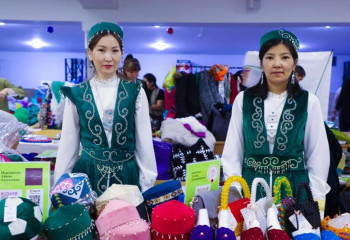 В Астане проходит фестиваль, на котором представлены работы лучших ремесленников