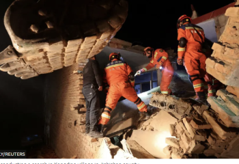 Earthquake kills more than 100 in north-west China