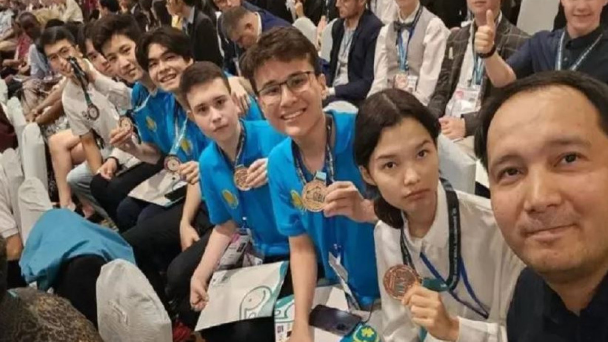 Kazakh schoolchildren win 6 medals at Olympiad in Bangkok