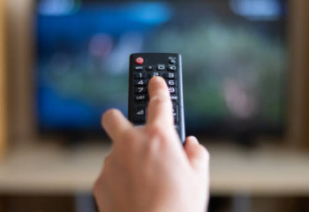 Елімізде телевизия мен радио бір күнге өшіріледі