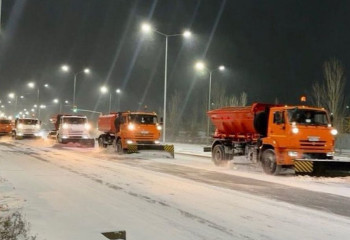 Акимат Астаны рассказал, как борется со снегом