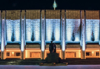 Фестиваль новых театральных постановок стартовал в Алматы