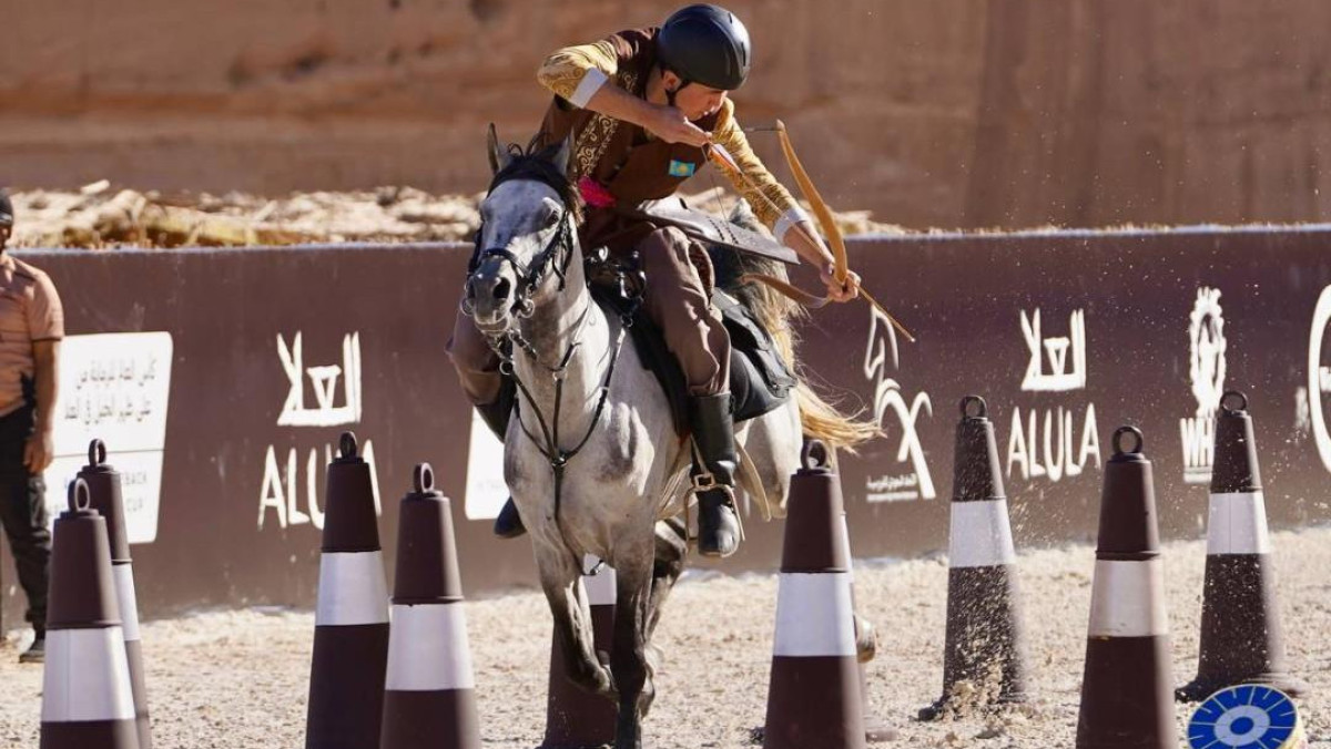 Казахстанцы заняли призовое место на Кубке мира по конной стрельбе из лука
