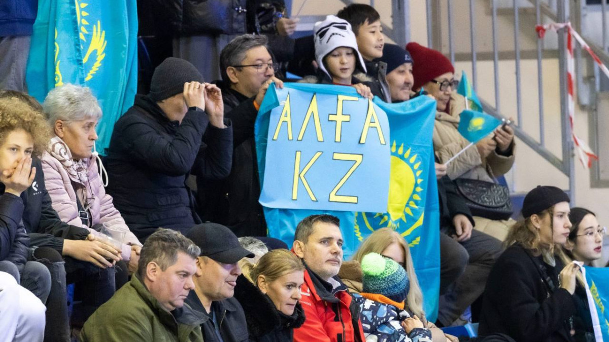 Впервые три казахстанские команды по хоккею выступят в элитном дивизионе чемпионата мира