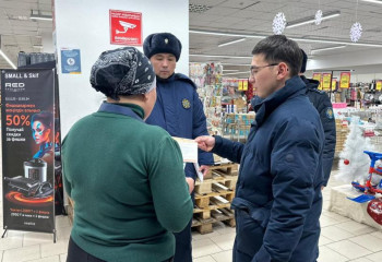 Астананың сауда нысандарында пиротехникаға қатысты профилактикалық рейд жүргізілді