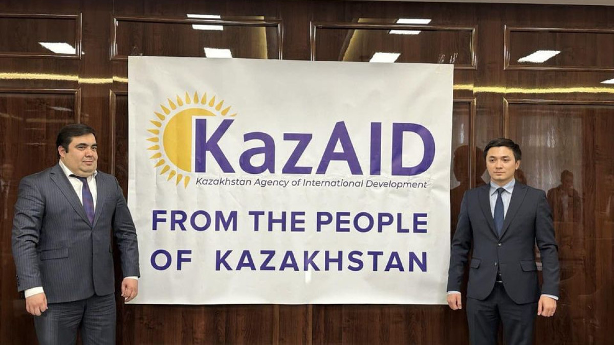 Казахстан помогает создать цифровое правительство Таджикистану