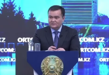 Астананың әкімі әкесінің Болат Назарбаевтың асына неге бармағанын айтты