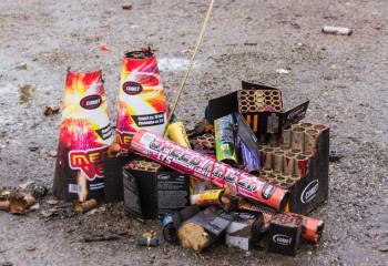 Рейды по контрафактной пиротехнике начались в Алматы