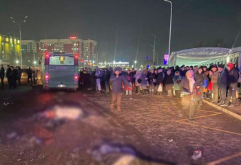 Автобус въехал в толпу людей в Алматы. Три человека погибли
