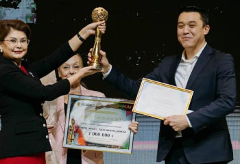 Аида Балаева призвала деятелей культуры активнее включиться в процесс формирования светского, зрелого и интеллектуального общества