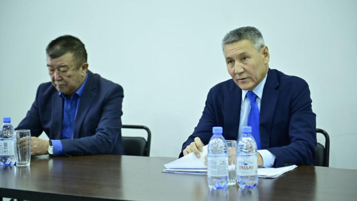 Вопросы субсидирования и кредитования АПК обсудил Амангалий Бердалин с аграриями Актюбинской области