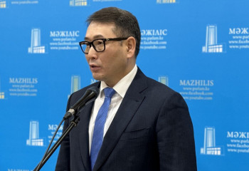 «Тәбетіңіз бен әмияныңызға байланысты». Министр жаңа жылдық дастарқанға қанша қаржы жұмсайтынын айтты