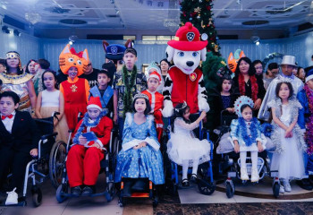 Семейде ерекше балаларға арналған жаңа жылдық кеш өтті