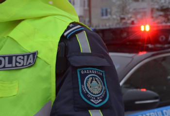 Ақмола облысында қолайсыз ауа райында 2500-ден астам көлік жүргізушісіне жол көрсетті