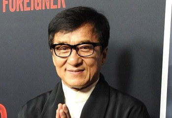 Джеки Чан шұғыл түрде ауруханаға жатқызылды