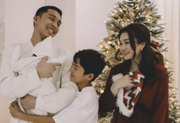 Ерке Есмахан Жаңа жыл қарсаңында отбасылық суретін жариялады