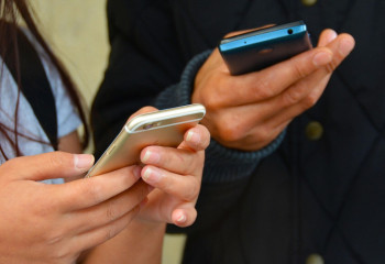 Қазақстанда ұялы байланыс операторлары тариф бағасын бірнеше есе көтерген