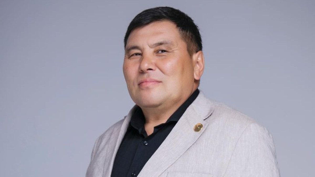  instagram.com/omarjaleluly_official_page 