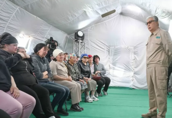 Президентке аймақтағы шынайы ахуал бүркемесіз жеткізіле ме? Берік Уәли жауап берді