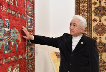 Выставка ковров афганских казахов открылась в Национальном музее