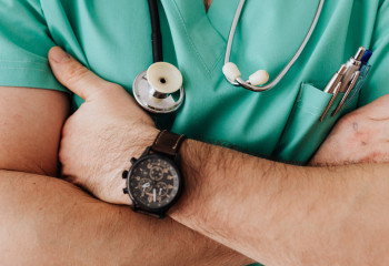 Министерство здравоохранения РК проводит отбор кандидатов в члены ОКК