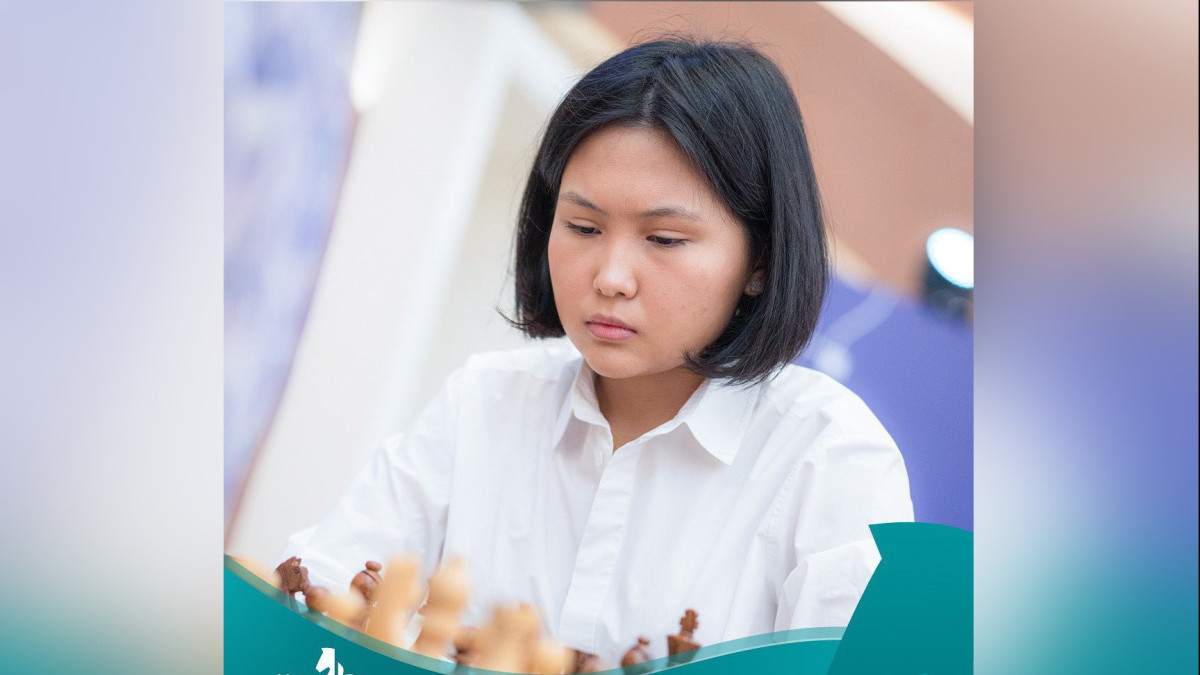Бибисара Асаубаева выиграла три партии из четырех на чемпионате мира по шахматам