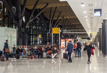 Более 500 пассажиров не могут вылететь из аэропорта Астаны