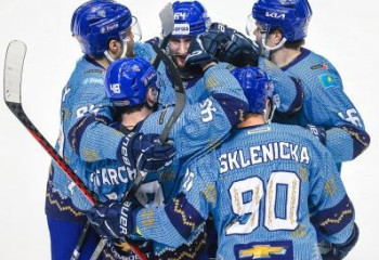 «Барыс» выиграл третий подряд матч в КХЛ