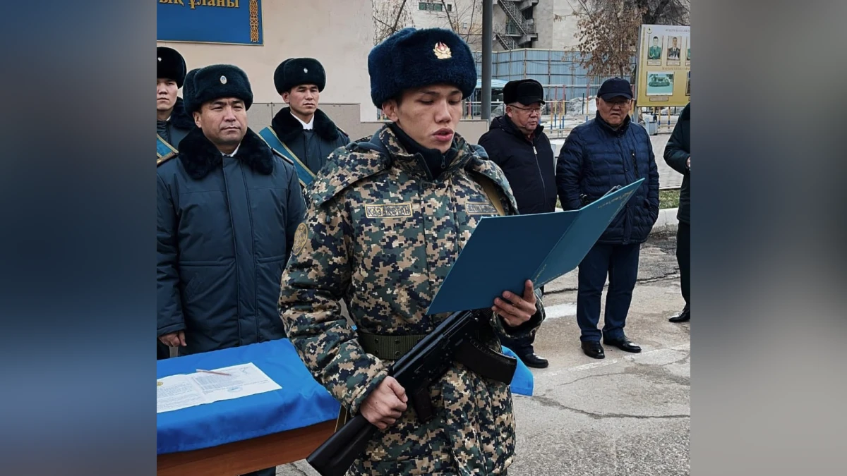 Чемпион мира по боксу призван в ряды Национальной гвардии Чемпион мира по боксу призван в ряды Национальной гвардии