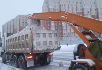 Елордада 2 мыңнан астам жүк көлігімен қар шығарылды