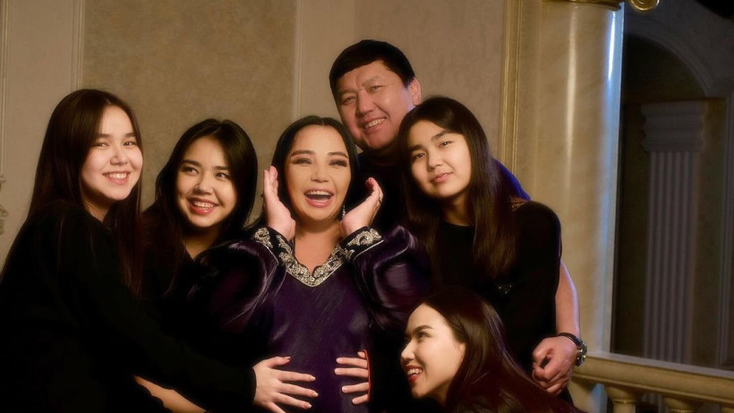  instagram.com/altynaizhorabayeva 