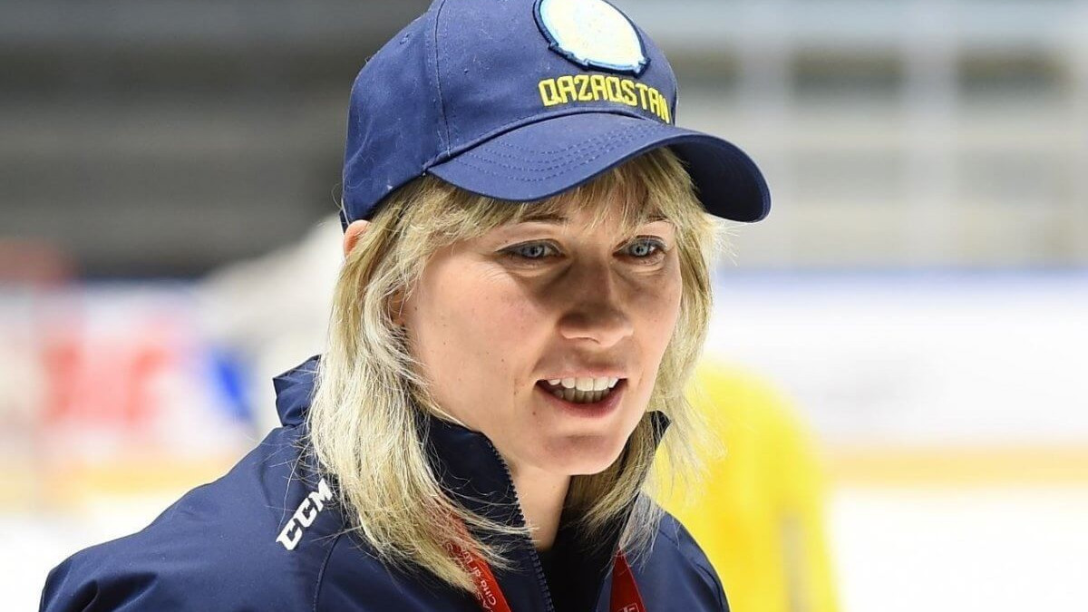 Казахстанка вошла в международный комитет по развитию женского хоккея