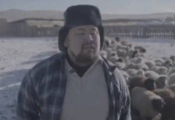 Самую смешную версию сериала «Слово пацана» выложили в сеть