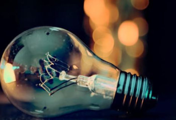 На севере Франции почти 1,5 тыс. потребителей остались без света из-за наводнений