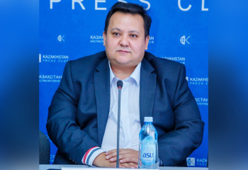 Эксперт: Казахстан играет ведущую роль в развитии отношений в регионе