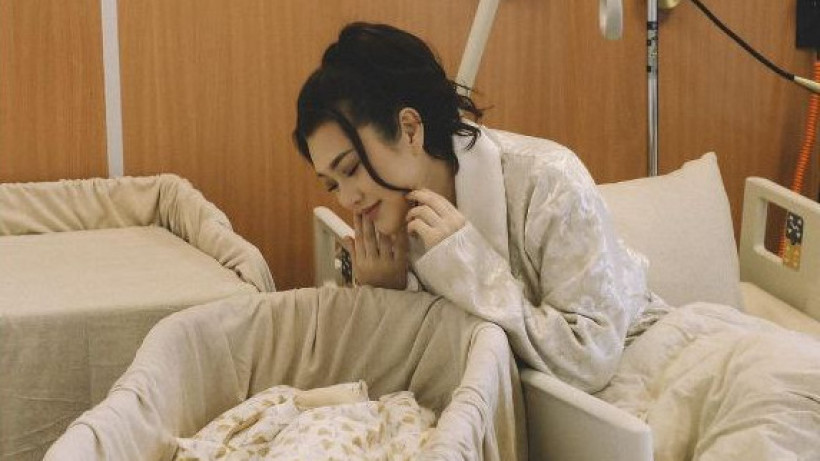  instagram.com/erke_esmahan 