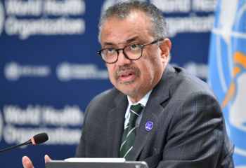 ДДҰ басшысы бетперде киюді қайта бастауға шақырды